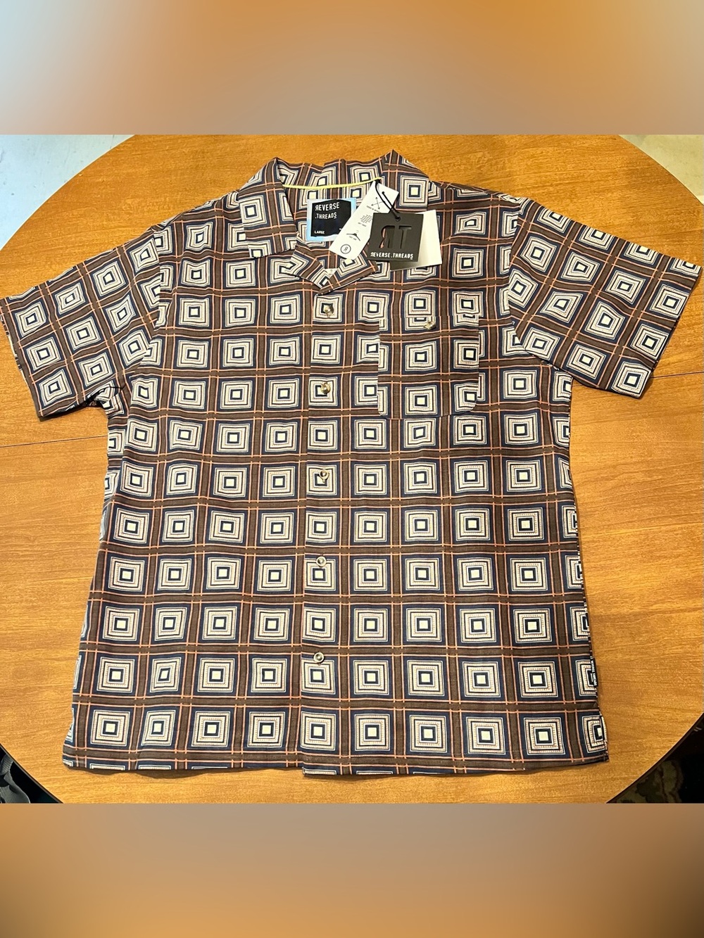 NWT Reverse Threads Geometric Short-Sleeve Button-Up Shirt